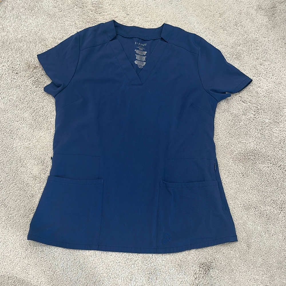 Jaanuu Scrub Top
